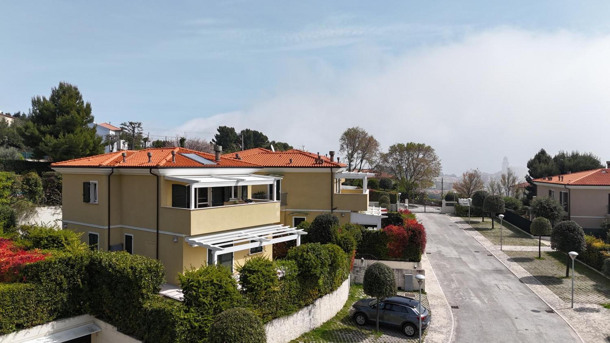 S334 - Sirolo, Meraviglioso Trilocale Panoramico エクステリア 写真